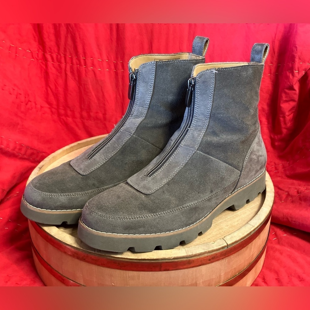 Vionic Estilo Boots Taupe Water Repellent Size 7.5